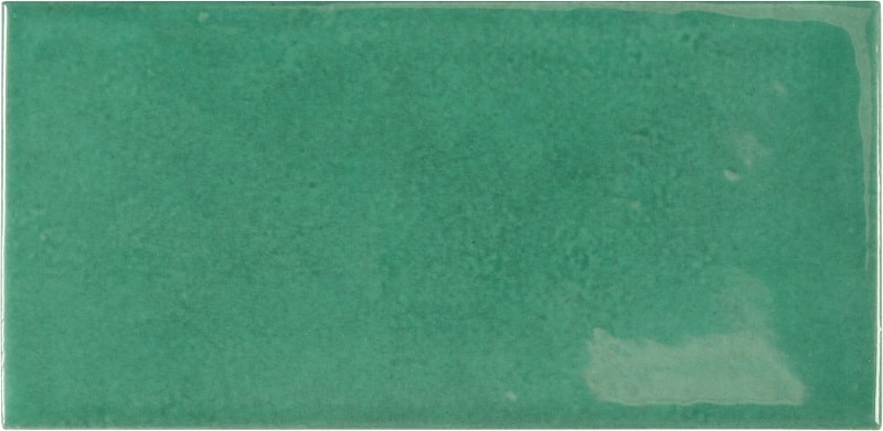 ECHANTILLON (taille variable) de Faience effet zellige vert émeraude 6.5x13.2 VILLAGE ESMERALD GREEN 25584 - 2