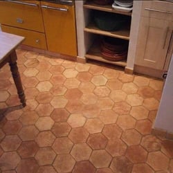 Carrelage hexagonal effet pierre CIERI TERRA 18x20,5 - 1 m² Vives Azulejos y Gres