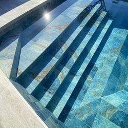 Carrelage piscine effet pierre naturelle FIDJI 15x15 cm R9 - 0.99 m² 