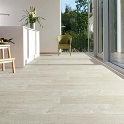 Parquet stratifié chêne STY00177AP 126.1x19.2cm Vitality Style Aqua Protect - Chêne Glacé - 2.18m² Abitare