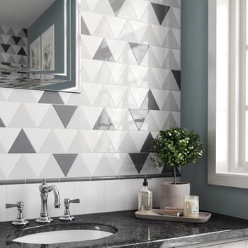 Carreau gris foncé brillant 10.8x12.4cm SCALE TRIANGOLO DARK GREY - 0.20m² 