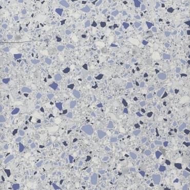 Terrazzo bleu avec nuances de blanc et gris, éclats variés, 60x60 cm