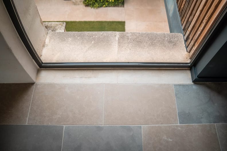 CASABLANCA BEIGE TUMBLED 1CH OPUS4X1.5 - 0,72 m²