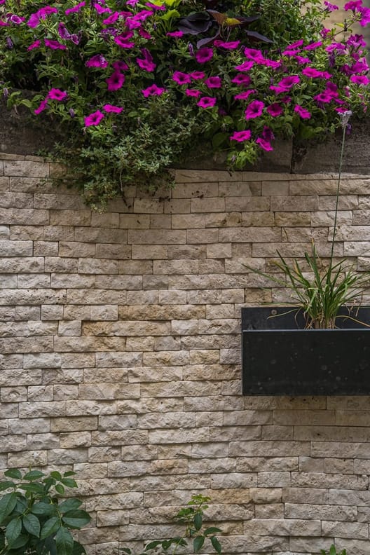 SPLITFACE SCABOS - 0,56 m²