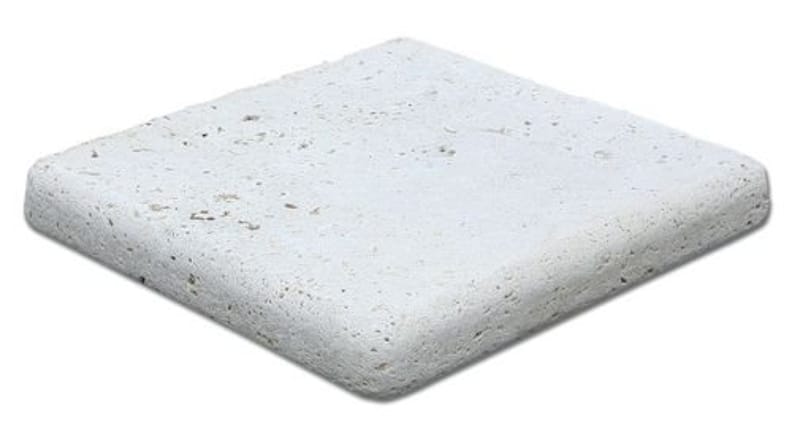 Margelle angle sortant travertin beige vieilli 33x33cm EP.5cm