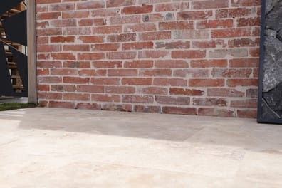 BRICK RED (brique rouge)FINITION VIEILLI NATURELLE 23/24X5X2CM - 0,69 m²