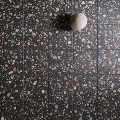 Carrelage aspect terrazzo CANOA NERO MULTICOLOR 18,6X18,6 - 0,45 m²