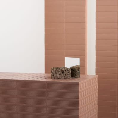 Faience unie aux couleurs moderne MOSSORO MATTONE BASE 5,6X23,2 - 0,502 m²