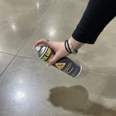 Produits d'entretien, traitants Antidérapant multi surfaces en aérosol translucide PROTIL GRIP - 400ml - As de Carreaux