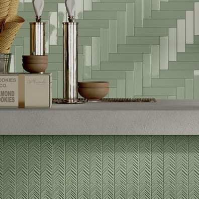 Faïence moderne DELIGHT SAGE CHEVRON 5x20 cm