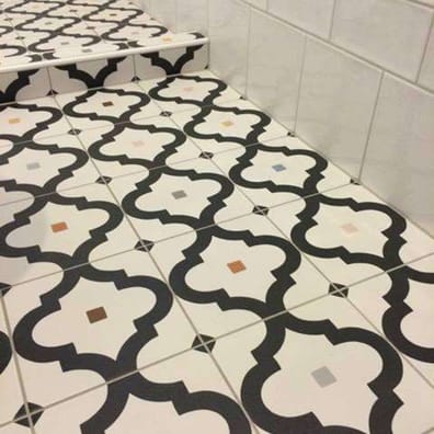 Carrelage interieur pas cher Carrelage scandinave noir points multicouleurs 20x20 cm LADAKHI Grafito - 1m² - As de Carreaux