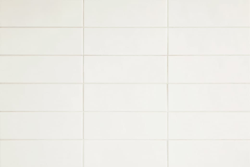 Carrelage aspect brique couleur terracotta sans motifs taille 8.6x26.2 cm