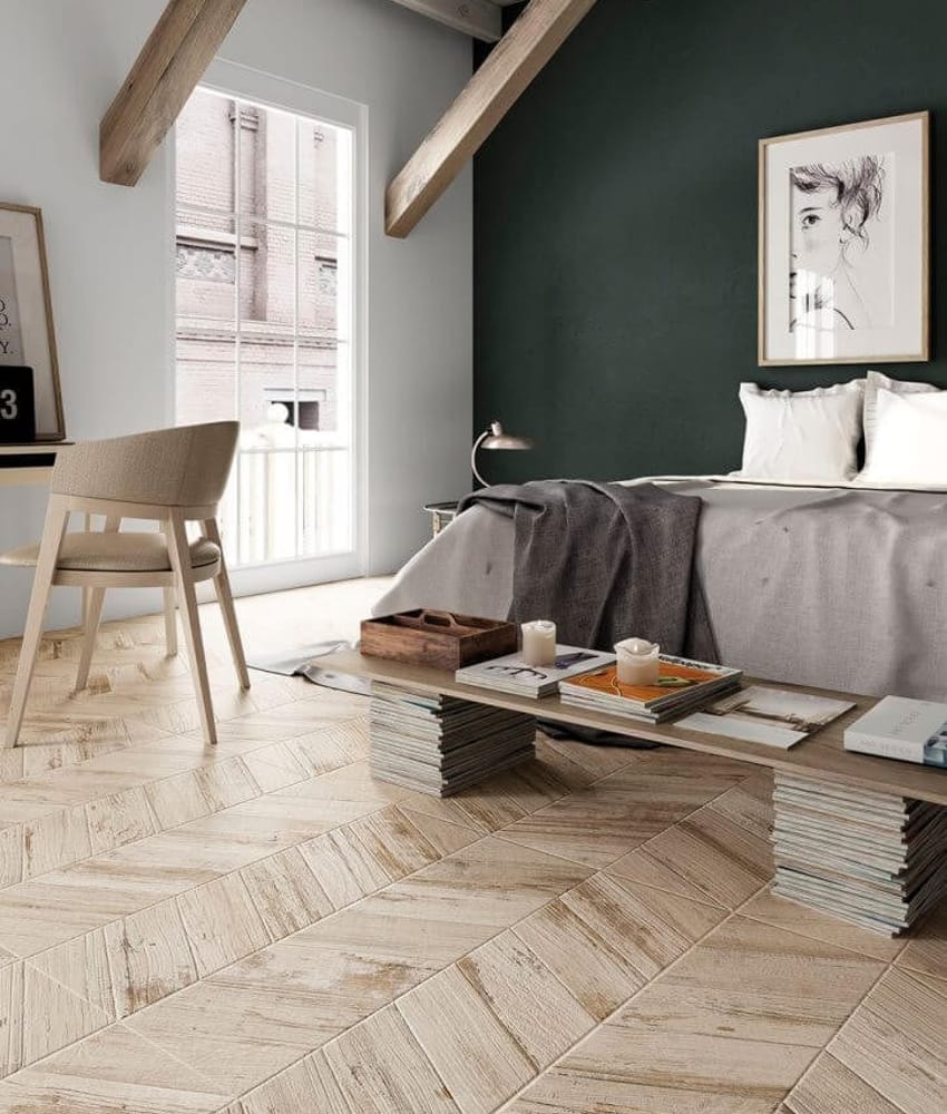 Carrelage imitation parquet blanc vieilli TRIBECA MIEL ANTI DERAPANT 15x90 cm - 1.08m²