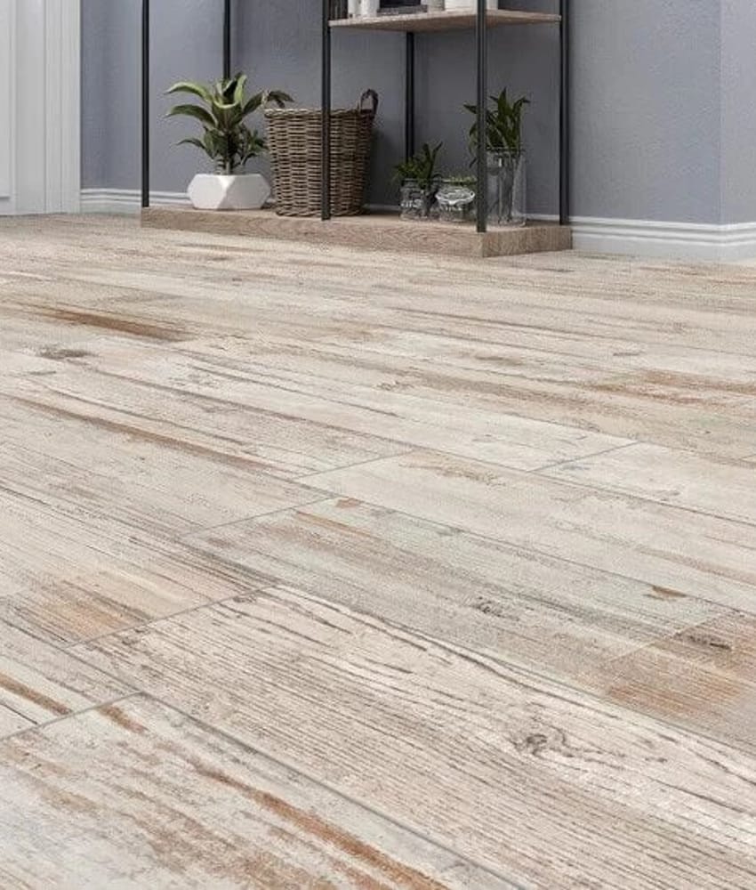 Carrelage imitation parquet blanc vieilli TRIBECA MIEL ANTI DERAPANT 15x90 cm - 1.08m²
