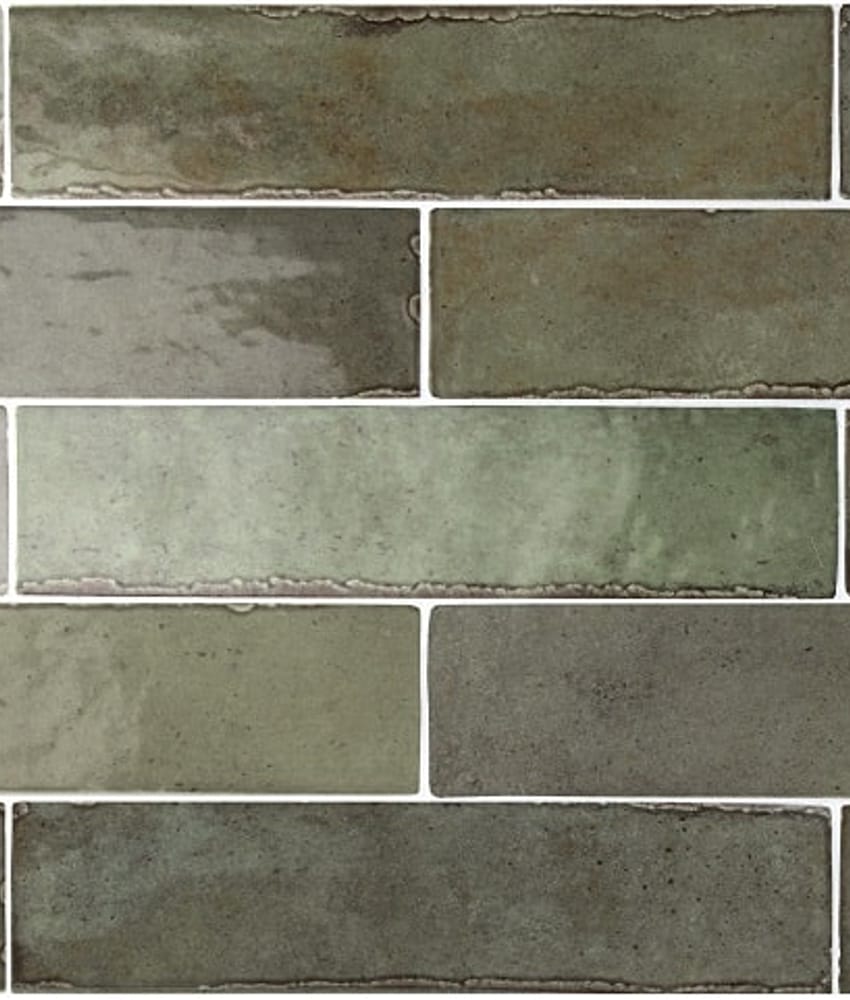 Carrelage Zellige nuances de vert sans motifs, texture brillante et artisanale