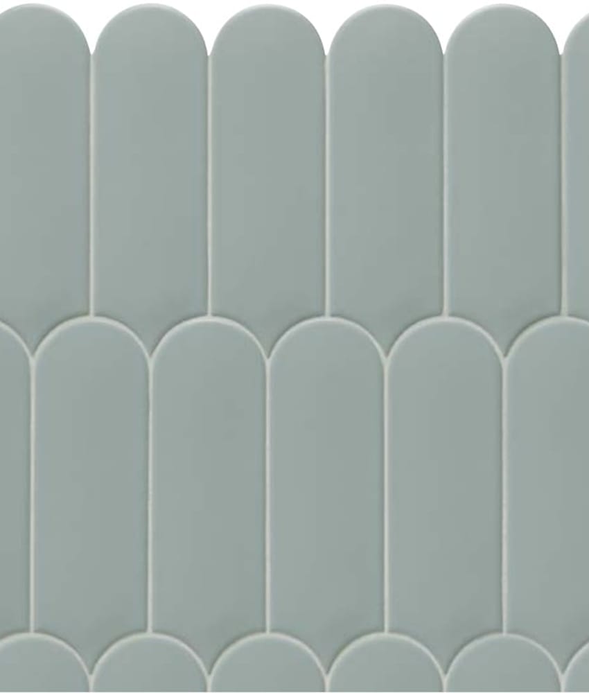 Carrelage uni bleu clair sans motifs taille 7.5x30 cm