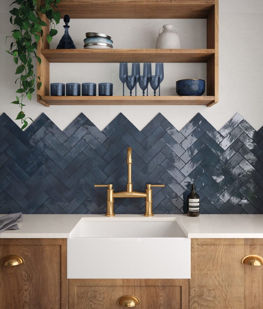 Faience brillante esprit zellige CORTA BLUE NIGHT - 5X15 - 0,5 m²