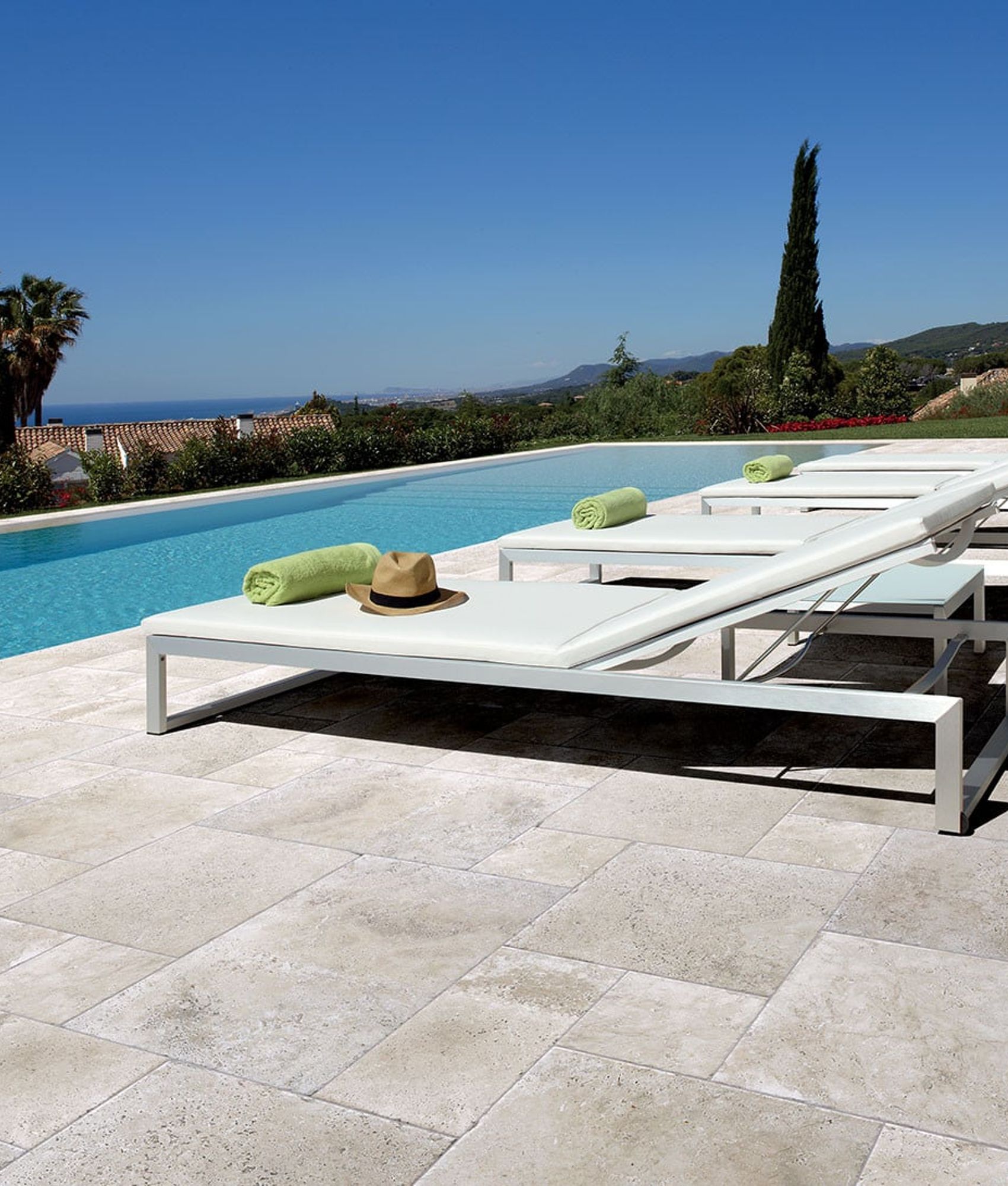 Carrelage grès cérame rectifié effet pierre AUSTRAL GRIGIO 40,8X61,4 - 1,253m²