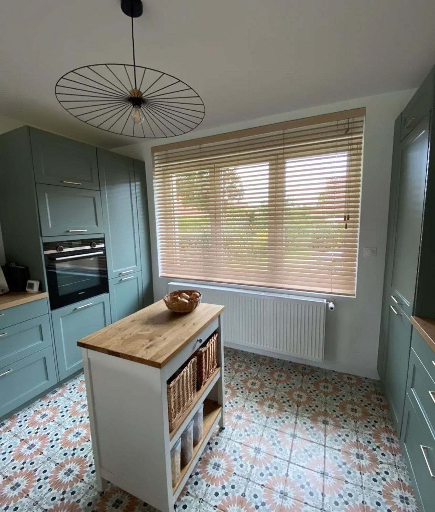 Carrelage imitation carreaux de ciment STRYMON – Décoré vieilli – Grès Cérame Mat R9 20x20 cm