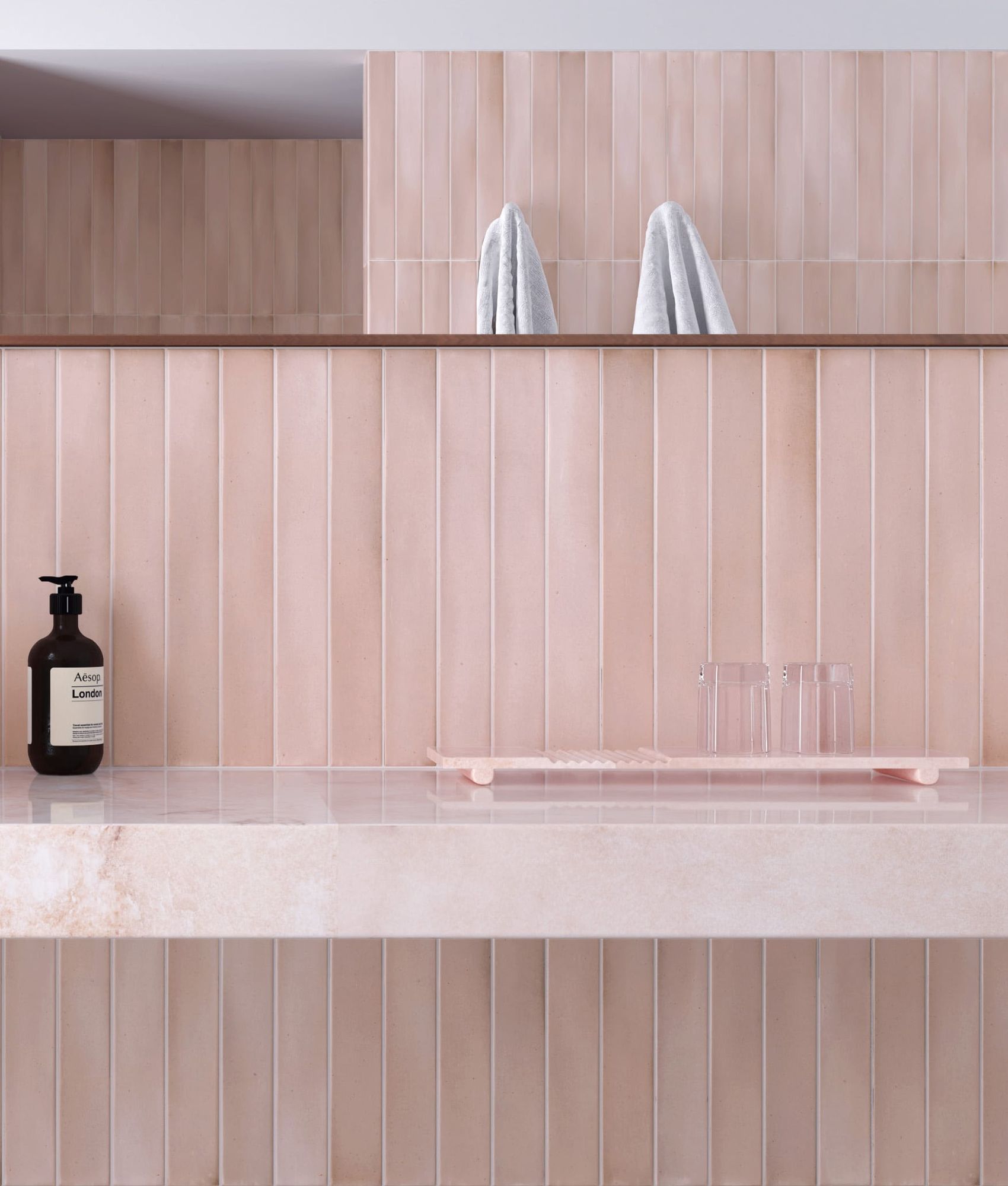 Carrelage effet Zellige MAJORA PINK SAND 5x40 cm